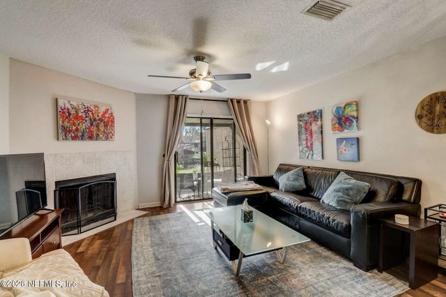 7701 BAYMEADOWS Circle W 1078, Jacksonville, FL 32256