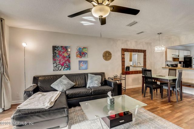 7701 BAYMEADOWS Circle W 1078, Jacksonville, FL 32256