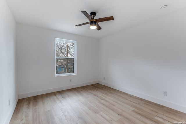 323 E Lambert, San Antonio, TX 78204