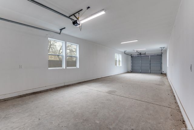 323 E Lambert, San Antonio, TX 78204