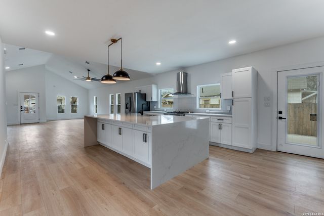 323 E Lambert, San Antonio, TX 78204