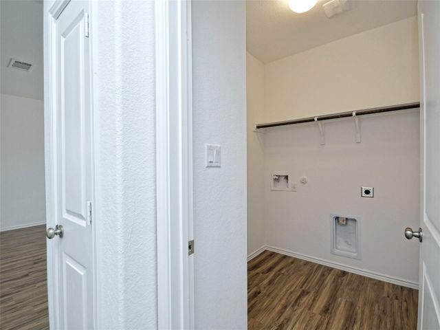 6520 Strelitzia CV, Round Rock, TX 78665