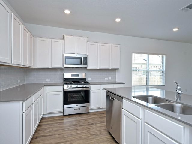 6520 Strelitzia CV, Round Rock, TX 78665