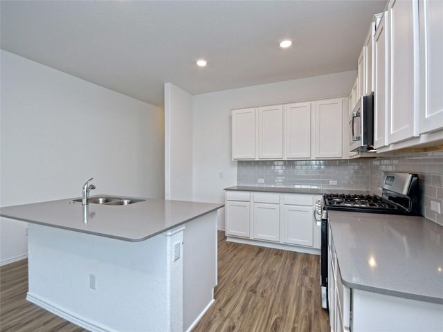 6520 Strelitzia CV, Round Rock, TX 78665