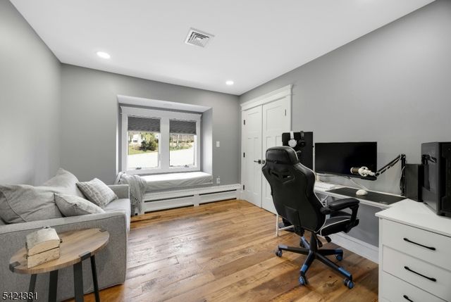 27 Omaha Rd, Wayne Twp., NJ 07470