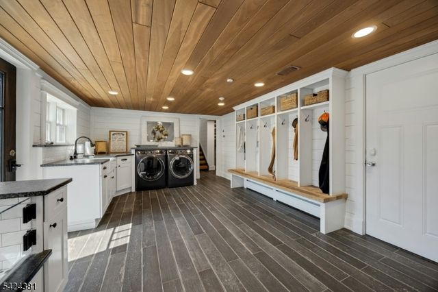 27 Omaha Rd, Wayne Twp., NJ 07470