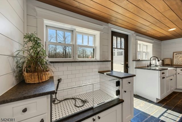 27 Omaha Rd, Wayne Twp., NJ 07470