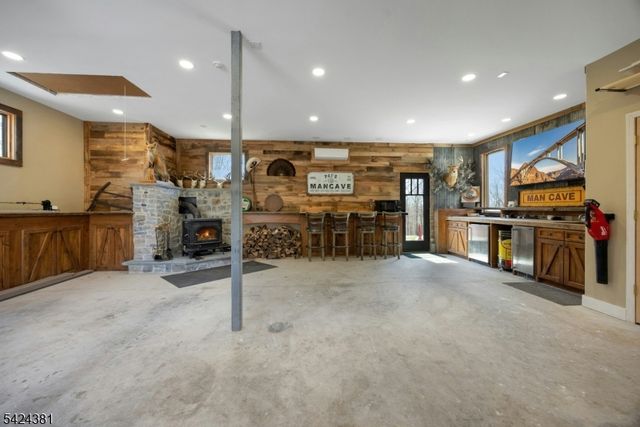 27 Omaha Rd, Wayne Twp., NJ 07470