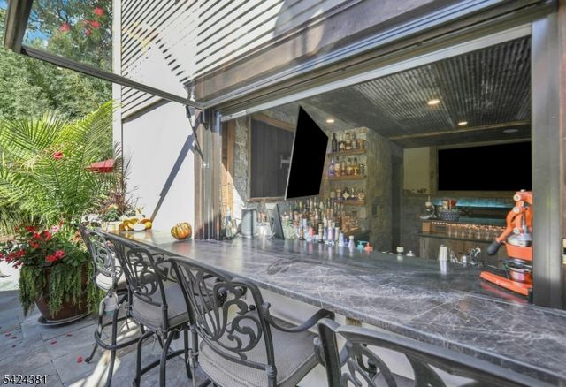 27 Omaha Rd, Wayne Twp., NJ 07470