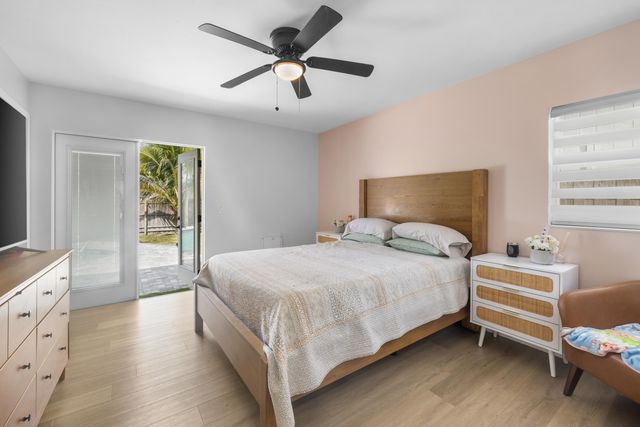 1127 NW 9th Street, Boynton Beach, FL 33426