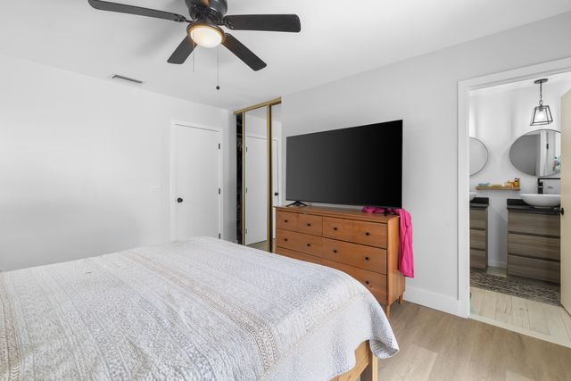 1127 NW 9th Street, Boynton Beach, FL 33426