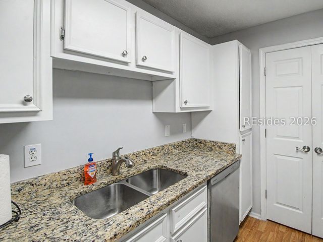 50 Pebble Beach Cv Apt L215, Bluffton, SC 29910
