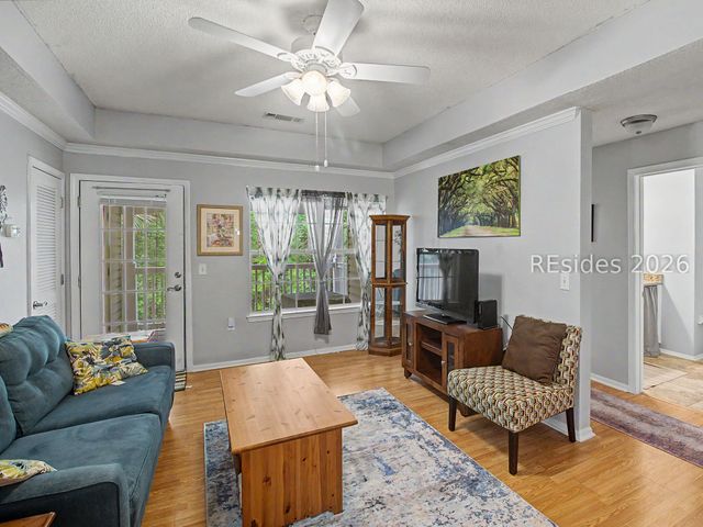 50 Pebble Beach Cv Apt L215, Bluffton, SC 29910