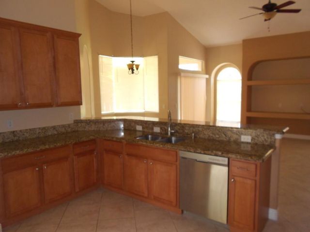 1221 SE Navajo Lane, Port St. Lucie, FL 34983