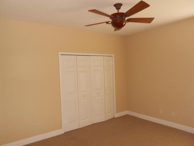1221 SE Navajo Lane, Port St. Lucie, FL 34983