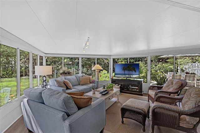 2681 PALMETTO RD, Mount Dora, FL 32757