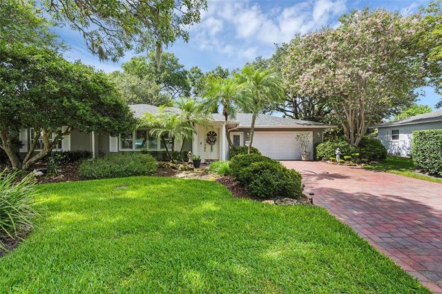 2681 PALMETTO RD, Mount Dora, FL 32757