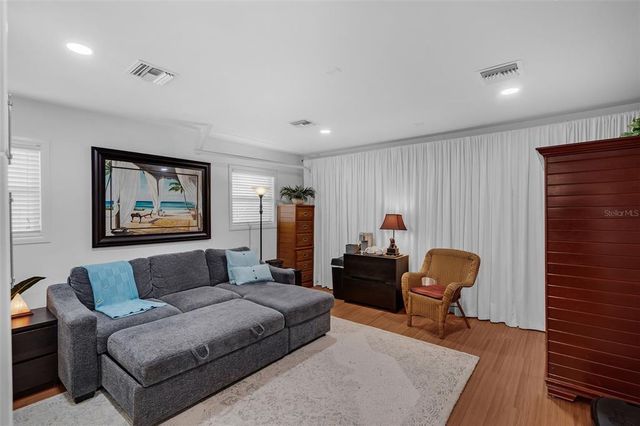 2681 PALMETTO RD, Mount Dora, FL 32757