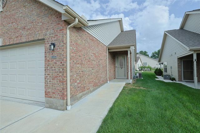 715 Villa Court, Trenton, OH 45067