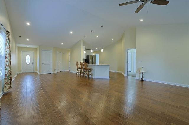 715 Villa Court, Trenton, OH 45067