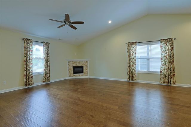 715 Villa Court, Trenton, OH 45067