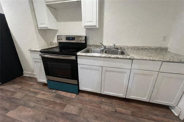 3327 - 3329 Indiana Avenue, Kansas City, MO 64128