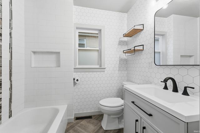 11331 Reed Street, Arcola, IN 46704