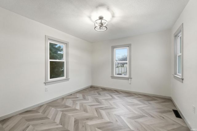 11331 Reed Street, Arcola, IN 46704