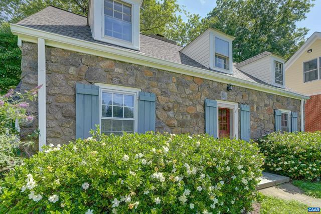 201 PARKWAY ST, Charlottesville, VA 22902