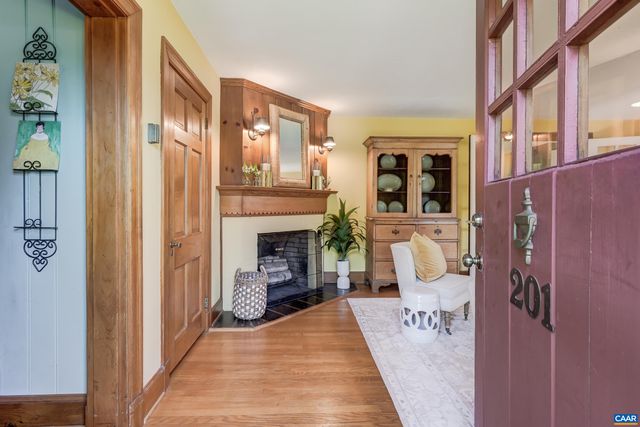 201 PARKWAY ST, Charlottesville, VA 22902