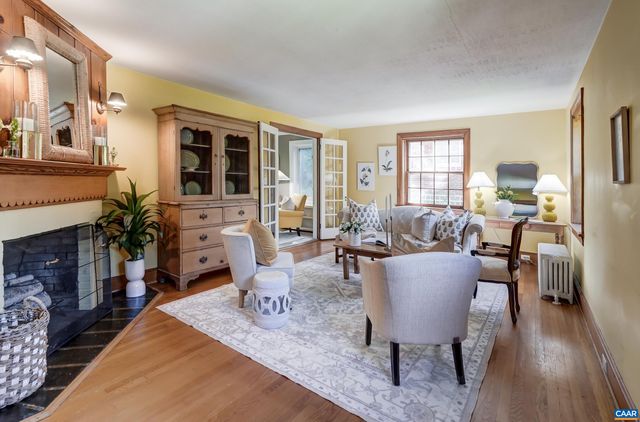 201 PARKWAY ST, Charlottesville, VA 22902