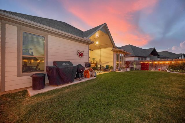 1502 Munson Valley Road, Richmond, TX 77406