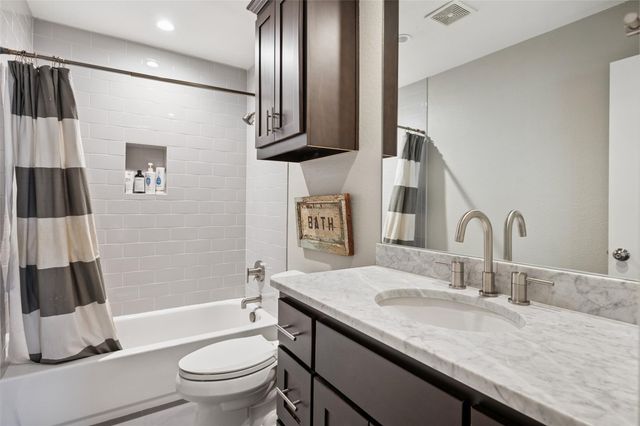 7406 Yamini Drive, Dallas, TX 75230