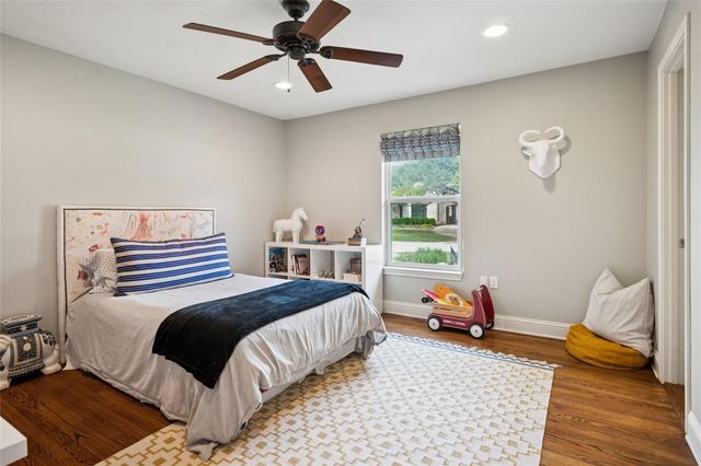 7406 Yamini Drive, Dallas, TX 75230