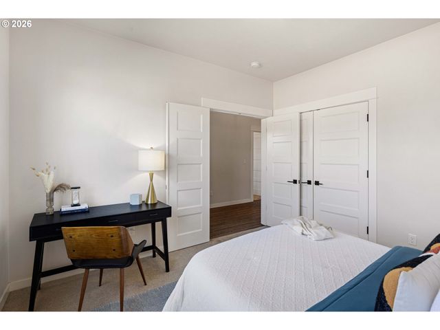 839 LUPINE St, Springfield, OR 97477