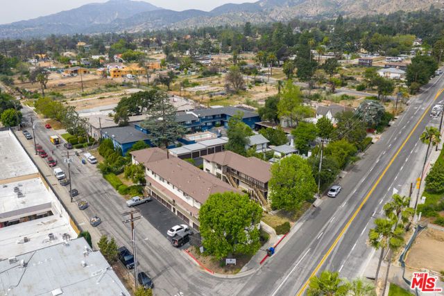 2629 Lake Avenue, Altadena, CA 91001