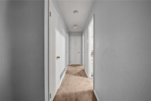 109 Lakeview Circle, Cumming, GA 30040