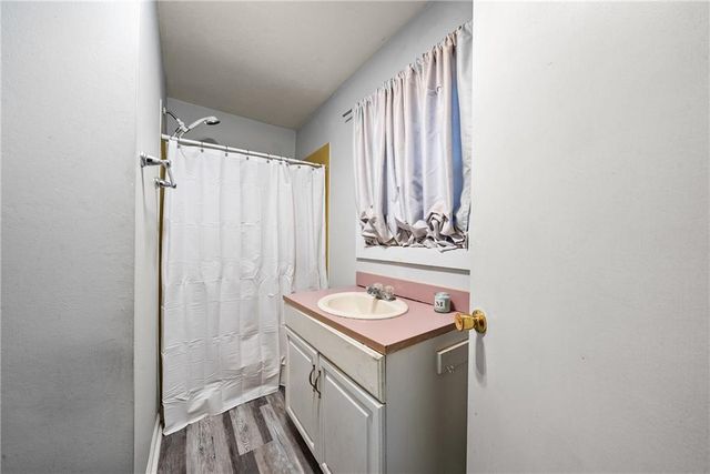 109 Lakeview Circle, Cumming, GA 30040