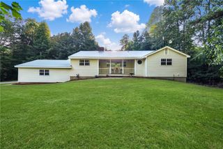 109 Lakeview Circle, Cumming, GA 30040