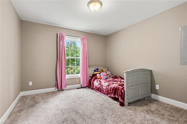 344 Springs Grove Lane, Thomasville, NC 27360