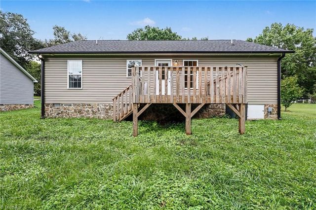 344 Springs Grove Lane, Thomasville, NC 27360