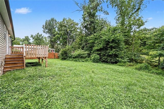 344 Springs Grove Lane, Thomasville, NC 27360