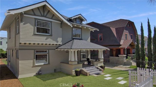 1800 S Oxford, Los Angeles, CA 90006