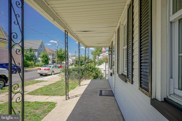 67 WEBSTER ST, Riverside, NJ 08075