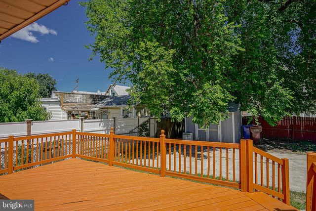 67 WEBSTER ST, Riverside, NJ 08075
