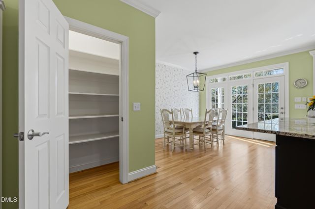 201 Cakebread Court, Cary, NC 27519