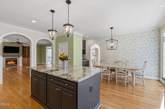 201 Cakebread Court, Cary, NC 27519