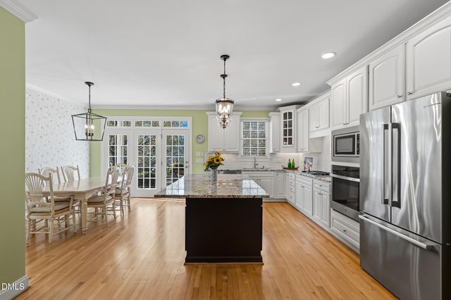 201 Cakebread Court, Cary, NC 27519