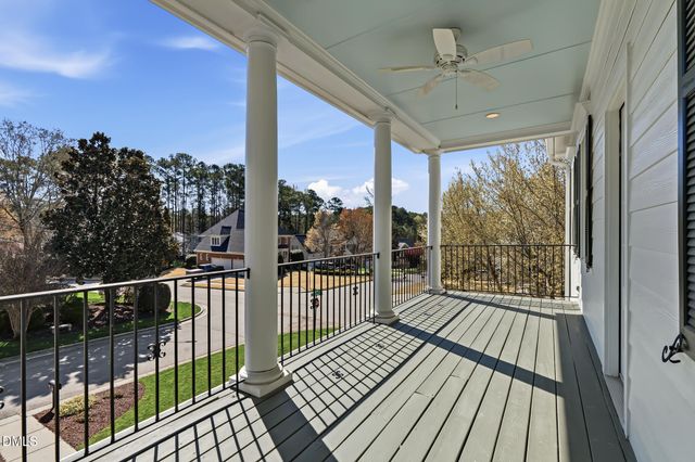 201 Cakebread Court, Cary, NC 27519