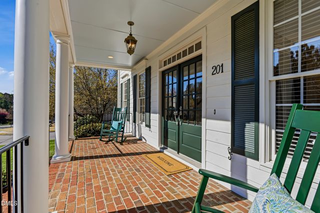 201 Cakebread Court, Cary, NC 27519